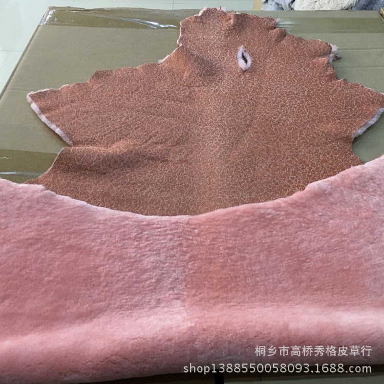 2016新品發(fā)泡皮毛風格粉色服裝用單色皮面澳毛皮毛一體來樣定做