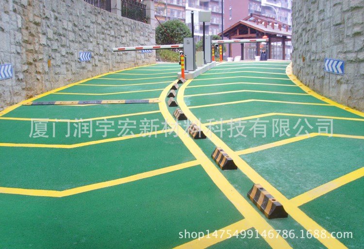 廈門地下停車場汽車坡道漳州無震動止滑坡道潤宇宏防滑車道