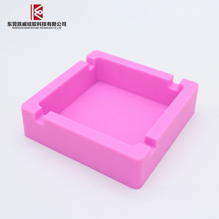 廠家直銷 環保耐用膠環保煙灰缸 柔軟硅膠防火家用煙灰缸 批發