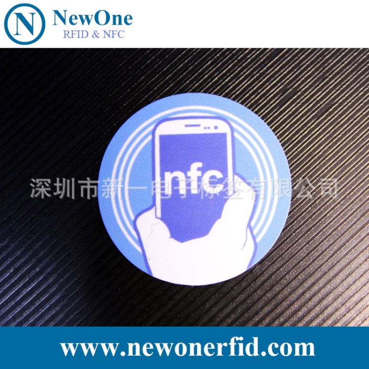 厂家自主研发生产13.56MHZ NTAG215 NFC 滴胶非标RFID 智能卡