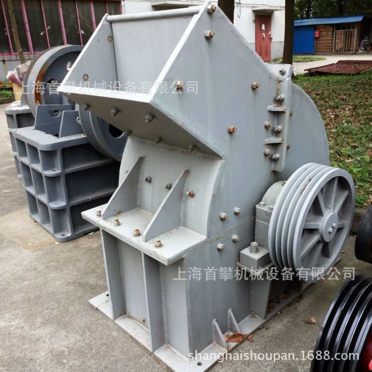廠家現(xiàn)貨供應(yīng)礦石破碎機(jī)|PC800*600錘式破碎機(jī)|錘式碎石機(jī)