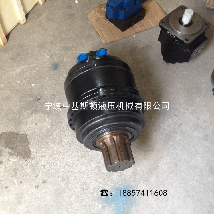 扭矩6000N&middot;m打樁機(jī)動(dòng)力頭液壓馬達(dá)回轉(zhuǎn)減速機(jī)