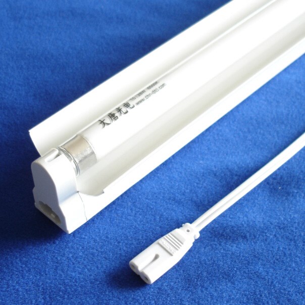 T5新裝型28w 噴白帶反光罩 一體化日光燈支架 量 長壽命