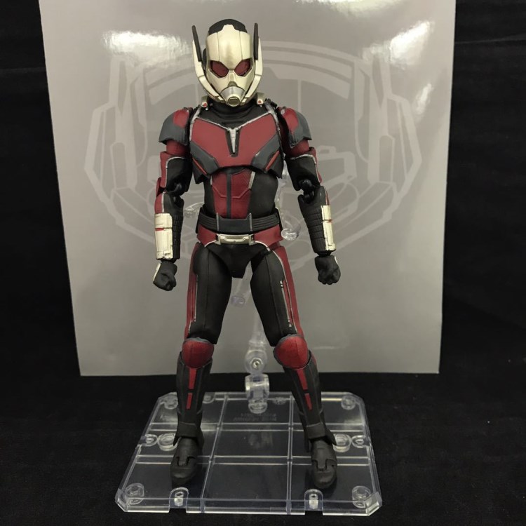 狼族動(dòng)漫 SHF 美國(guó)隊(duì)長(zhǎng)3 內(nèi)戰(zhàn) Ant-Man 豪華版蟻人 模型手辦