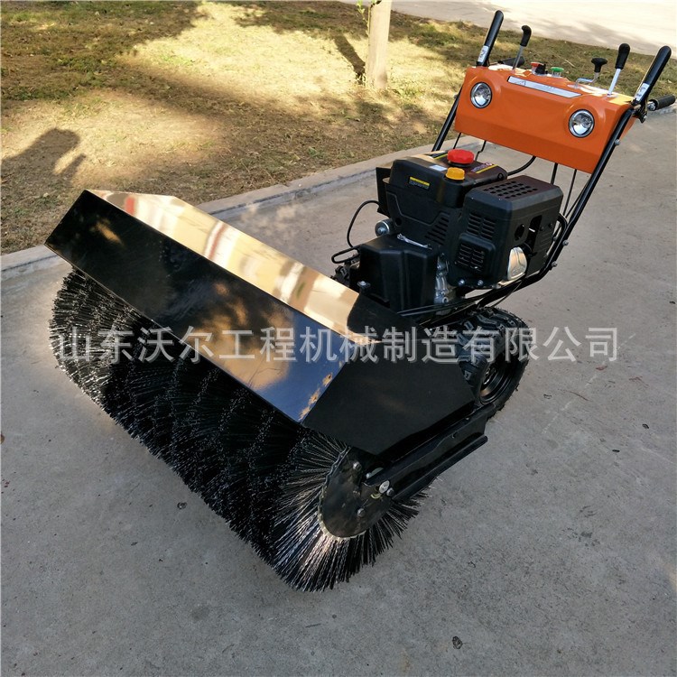 吉林13馬力掃雪機 多功能手推式隆鑫動力公園道路清雪機 現(xiàn)貨直銷
