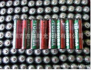 供應東芝TOSHIBA 5號AA碳性干電池，適用各種電子玩具產(chǎn)品