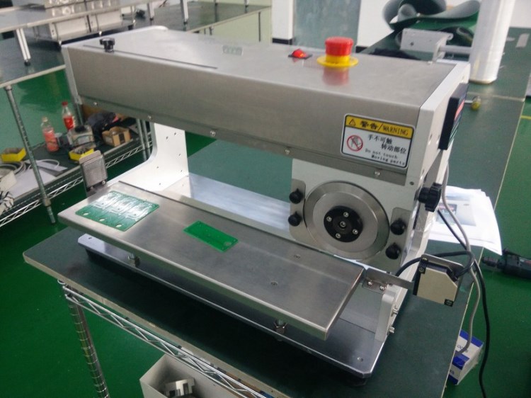 走刀式PCB分板機線路板分割機品質可與德國品質媲美