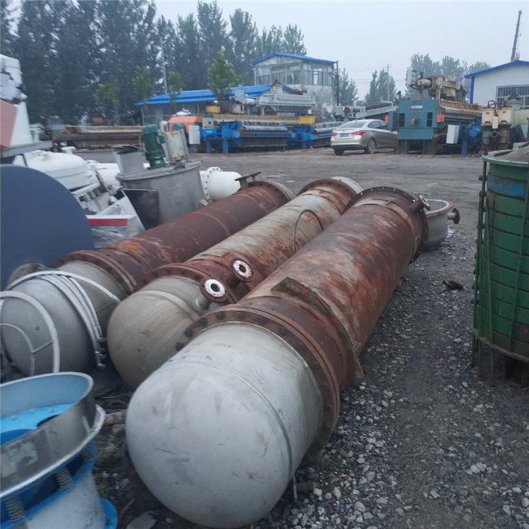 低價處理多臺二手不銹鋼列管冷凝器 型號