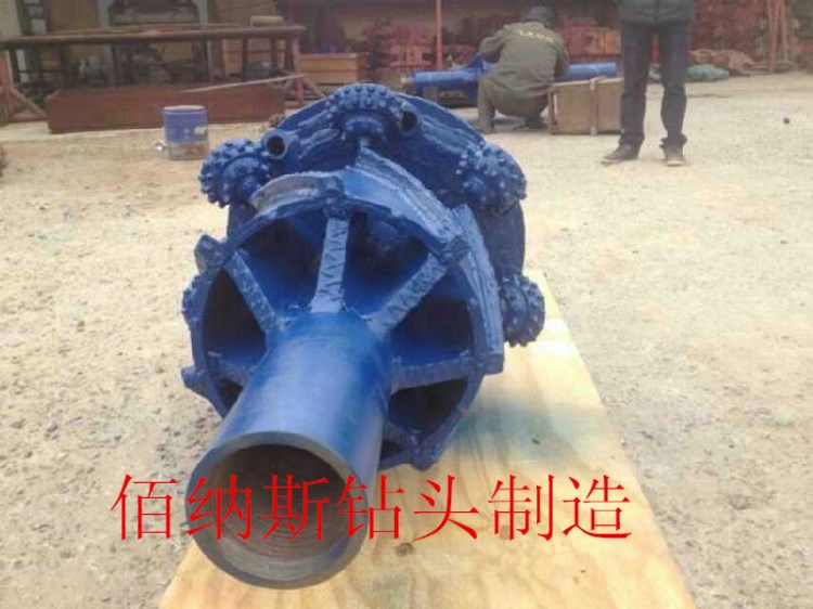 供應巖石擴孔器牙輪鉆頭，取芯復合片鉆頭，礦用牙輪鉆頭