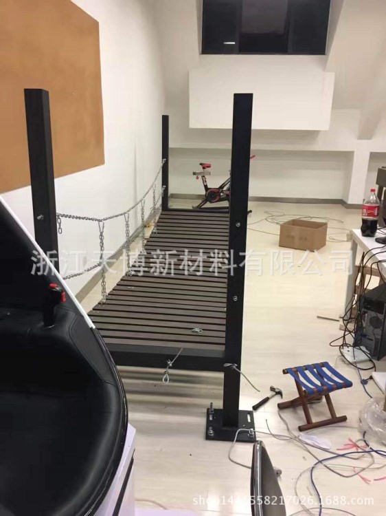 吊橋木塑 戶外木塑高強(qiáng)度地板 景觀橋 游樂(lè)吊橋 實(shí)心木塑地板