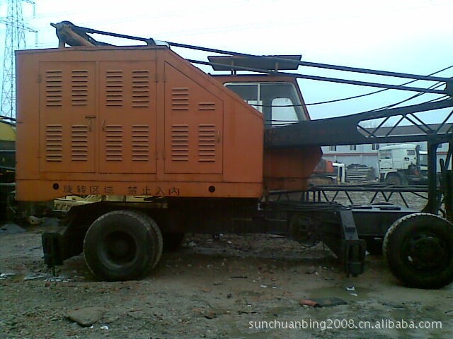 供應(yīng)回收二手碼頭吊  上海港機(jī)碼頭吊車 港口起重機(jī)械