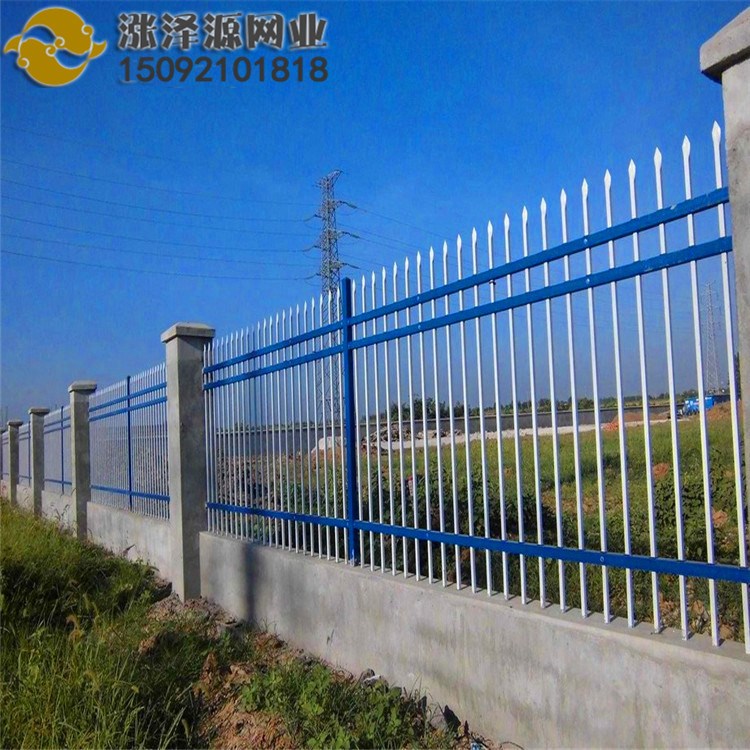 山東廠家尖頭花園鐵藝鑄鐵圍欄熱鍍鋅鋅鋼噴塑護欄圍墻防攀護欄