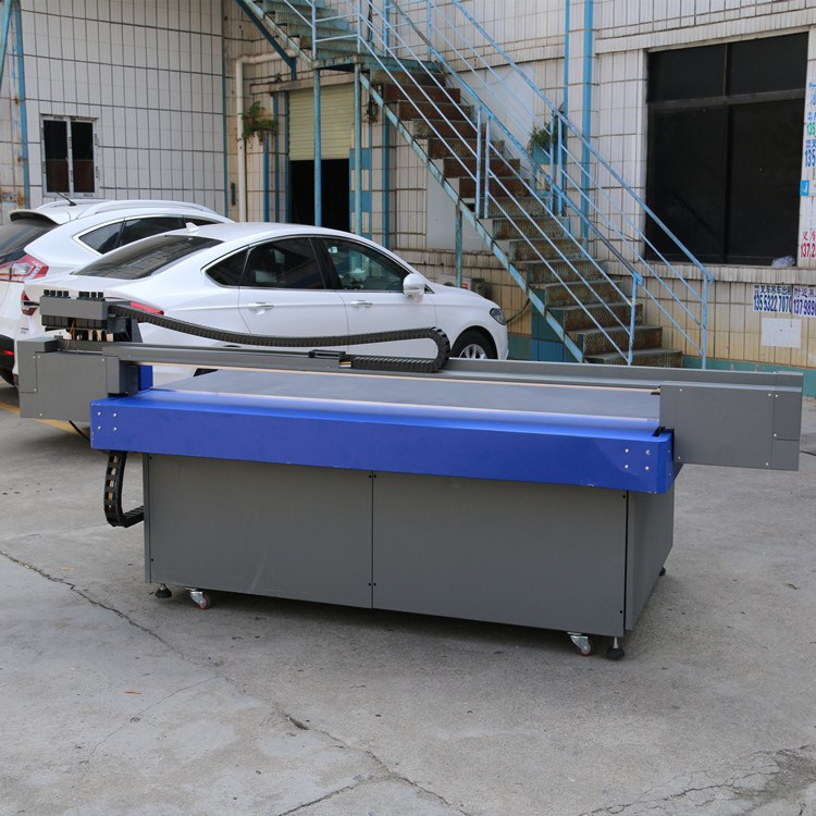 3D逼真精度高的uv平板彩印機(jī)2513愛(ài)普生打印機(jī)廠家直銷(xiāo)噴繪機(jī)