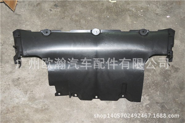 發(fā)動(dòng)機(jī)護(hù)板 955504285009B 擋泥板適用于寶馬9 PORSCHE