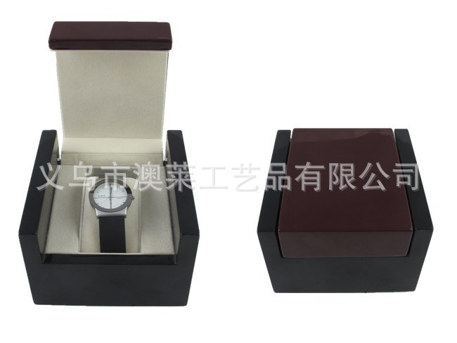 廠家定做木質翻蓋手表盒 手表包裝盒 黑色啞光油漆手表展示盒