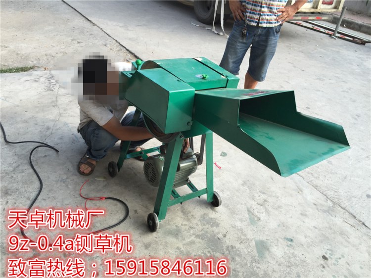 廣西銷售養(yǎng)牛鍘草機(jī)，小型象草鍘草機(jī)，秸稈切草機(jī)