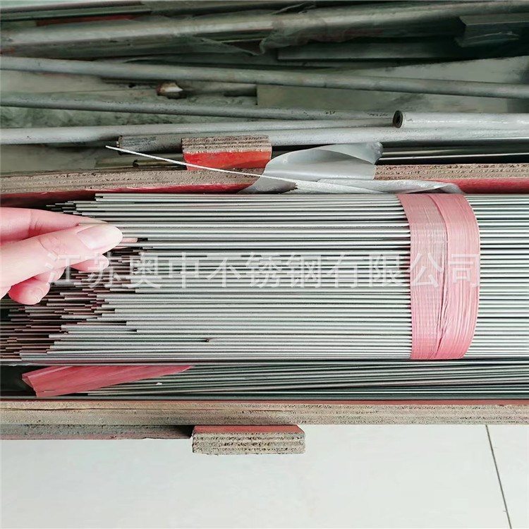 大量供應(yīng)不銹鋼304不銹鋼毛細(xì)管，直管非標(biāo)可定做137714485555
