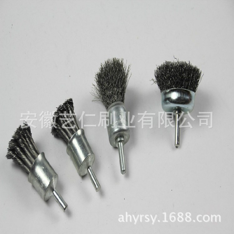 廠家優(yōu)惠供應(yīng)條刷 鐵條刷求購(gòu)工業(yè)條刷 不鋼絲條刷