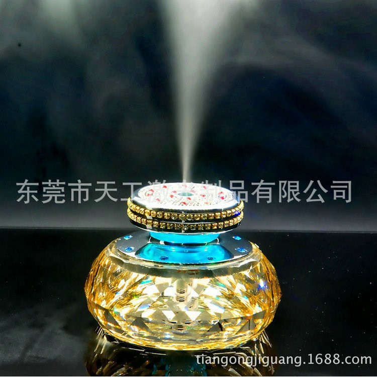 精品推薦水晶迷你加濕器USB車載夜燈加濕器香氣加濕機(jī)