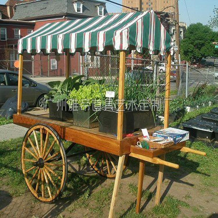 公園景區(qū)園林防腐木花車 原木展示車 房地產(chǎn)樓盤售樓戶外裝飾花車