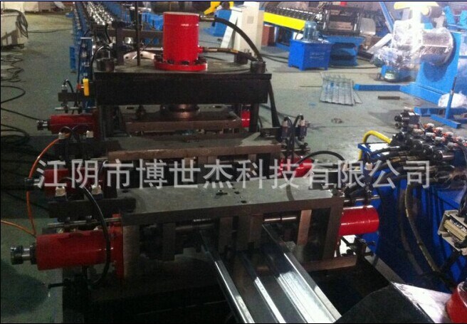 滄州立體車庫波浪板冷彎成型機(jī)『現(xiàn)貨可提 亦可定制』