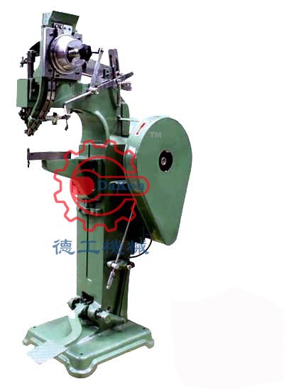 鋁箱鉚釘機(jī)、化妝箱鉚釘機(jī)、首飾盒鉚釘機(jī)、工具箱鉚釘機(jī)