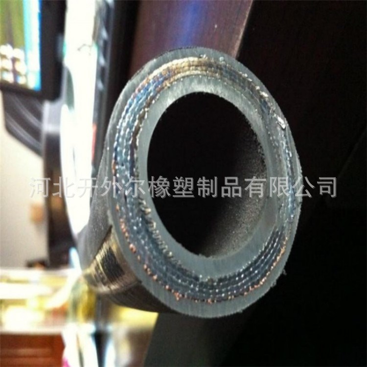 廠家直銷液化氣高壓膠管、加油機(jī)膠管、加油機(jī)專用膠管