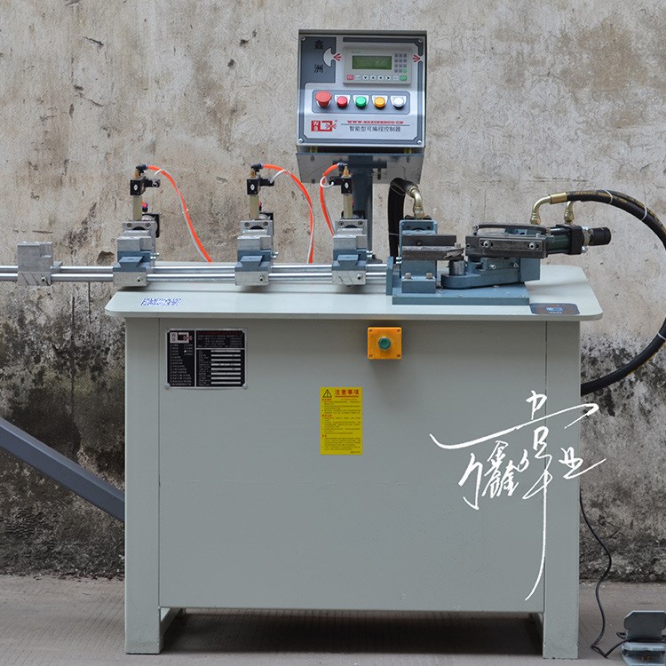 萬鑫偉業(yè)/WXWY箱包鋁型材彎框機(jī) 金屬成型設(shè)備多功能彎框機(jī) 定制