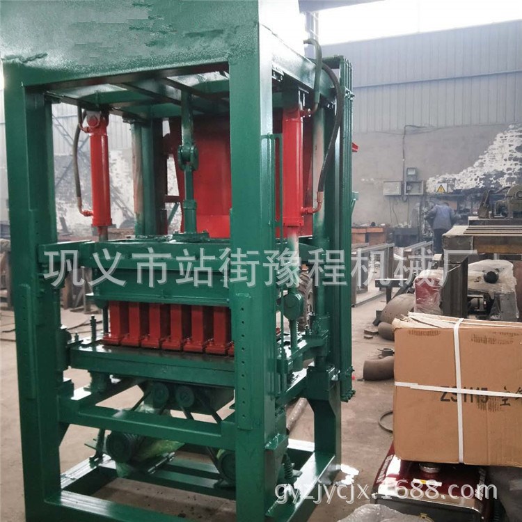 直銷自動(dòng)碼垛機(jī) 水泥生產(chǎn)制磚設(shè)備 八孔盤免燒磚機(jī) 液壓免燒磚機(jī)