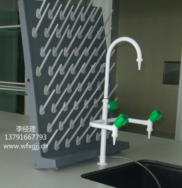 濰坊青島淄博東營(yíng)實(shí)驗(yàn)室滴水架三聯(lián)水龍頭水咀實(shí)驗(yàn)室配件