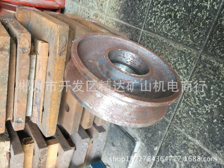電耙、耙斗裝巖機配件 尾輪輪芯 礦用滑輪輪芯