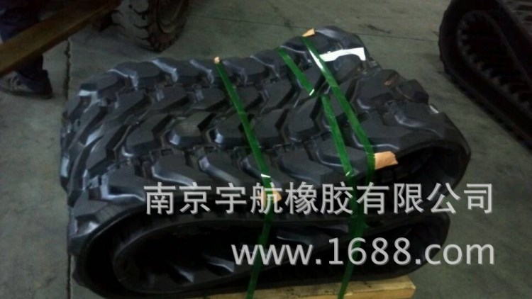 供應(yīng)長(zhǎng)野HANIX N250.2/NS25橡膠履帶