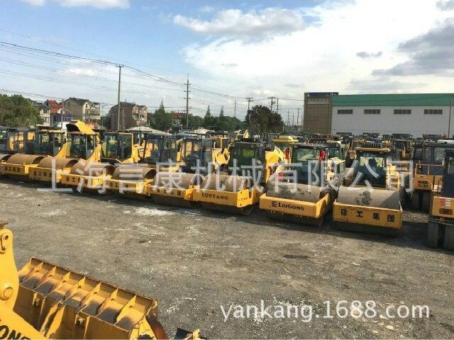 二手22噸壓路機(jī)交易市場(chǎng)-震動(dòng)二手徐工22噸T壓路機(jī)買賣