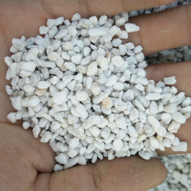 廠家直銷 防火門板用膨脹珍珠巖 園藝珍珠巖 種球植物基質(zhì)透氣好