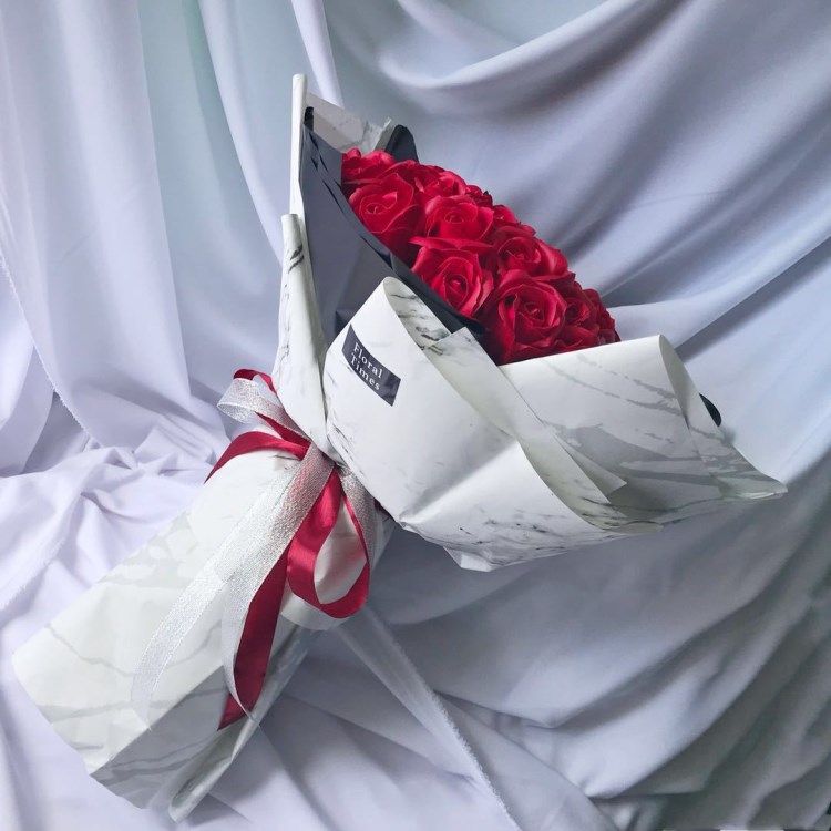 高端結婚禮品52朵玫瑰香皂花手捧花送老婆情人 創意女生生日禮物