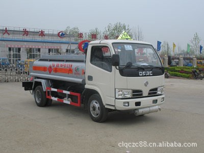 加油車(chē)_流動(dòng)加油車(chē)_4立方加油車(chē)_加油車(chē)報(bào)價(jià)_湖北程力