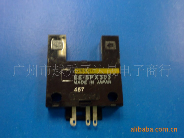 EE-SPX303