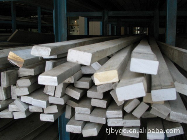 304不銹鋼冷拔光元現貨銷售