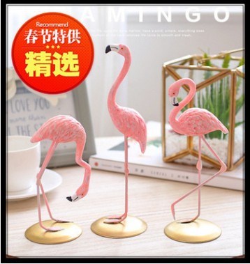 新款火烈鳥仿真家居擺件 創(chuàng)意樹脂禮品桌面裝飾品 節(jié)假日新婚禮物