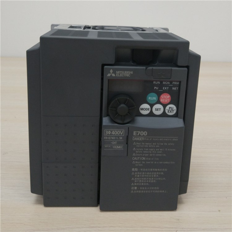 FR-E740-5.5K-CHT三菱變頻器全新原裝5.5KW