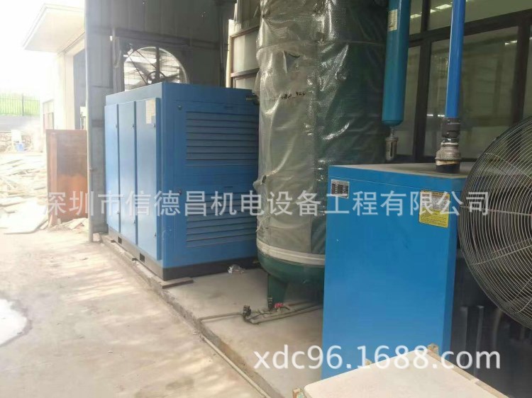 節(jié)能、環(huán)保、低能耗兩級壓縮永磁變頻螺桿空壓機