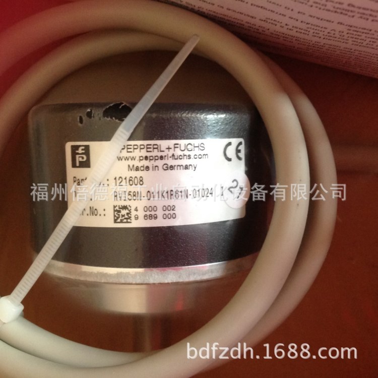 德國P+F倍加福114 846 UB400-12GM-E5-V1價格咨詢?yōu)闇?zhǔn)！