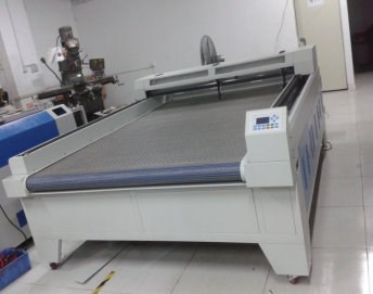 生產廠家布藝激光全自動裁床 大型激光全自動激光切割機可定制