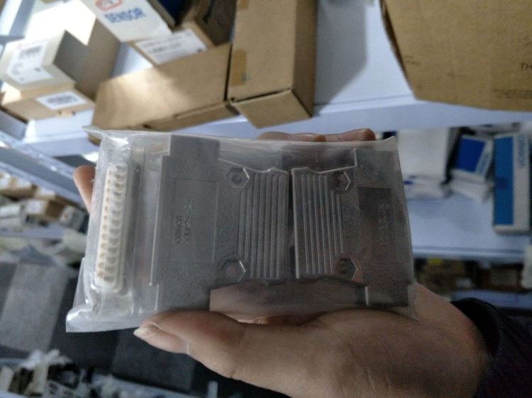 歐姆龍OMRON 25針插頭 XM2S-25 鍍金針
