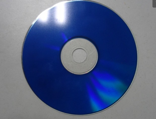 處理部分空白CD廢光盤，可雙面印刷紅黃藍顏色，歡迎定做！