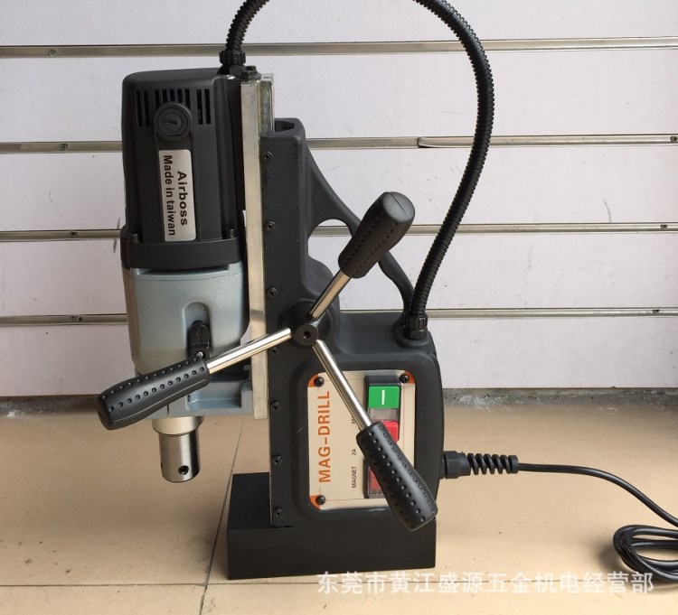 側(cè)面倒吊打孔磁座鉆 麻花鉆孔專用磁力鉆床 AB-16