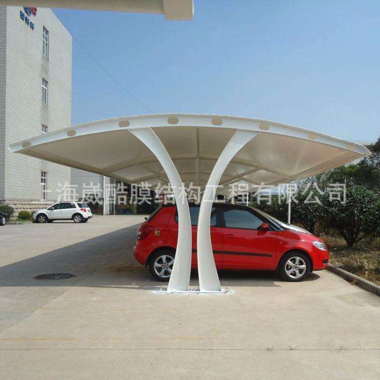 蘇州市小轎車停車棚定做 安裝膜結(jié)構(gòu)汽車遮陽篷 酒店工廠戶外車棚