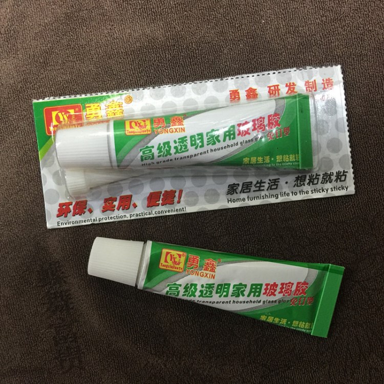 免釘膠玻璃膠廚衛(wèi)家用玻璃膠防水防霉密封膠透明膠