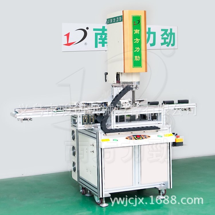 供應(yīng)超聲波塑膠焊接機(jī) 義烏塑膠熔接機(jī) 超聲波全自動(dòng)焊接設(shè)備
