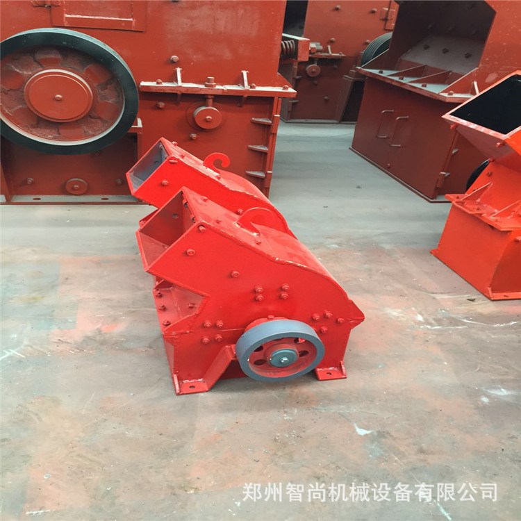 新款混凝土砂石料粉碎機(jī) 煤矸石錘式破碎機(jī) 細(xì)碎式錘式打砂機(jī)